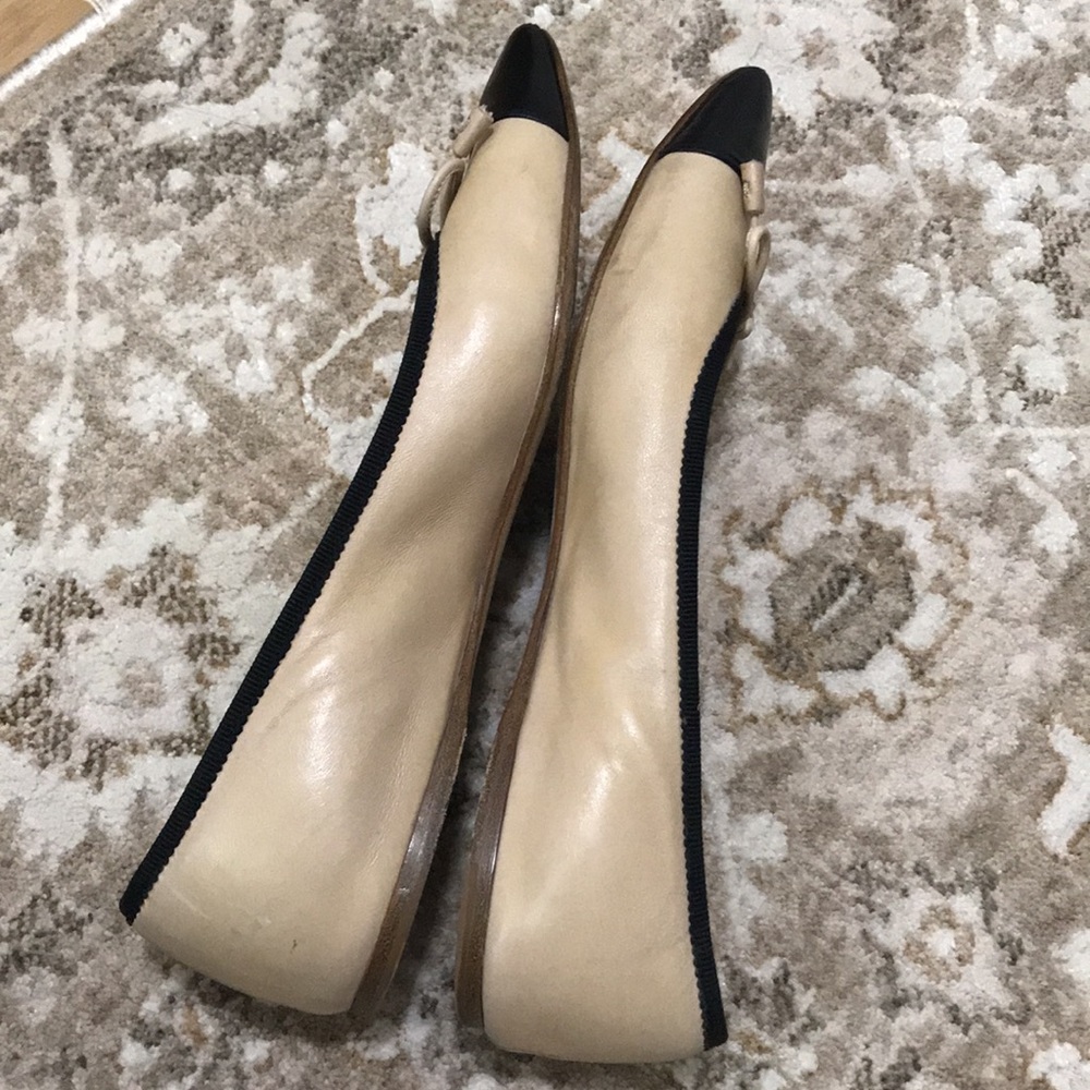 Prada Flats - Picture 11 of 16